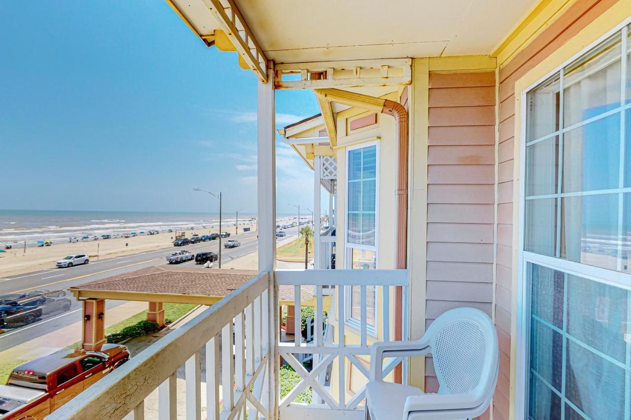 Beachfront Haven Галвестън Екстериор снимка
