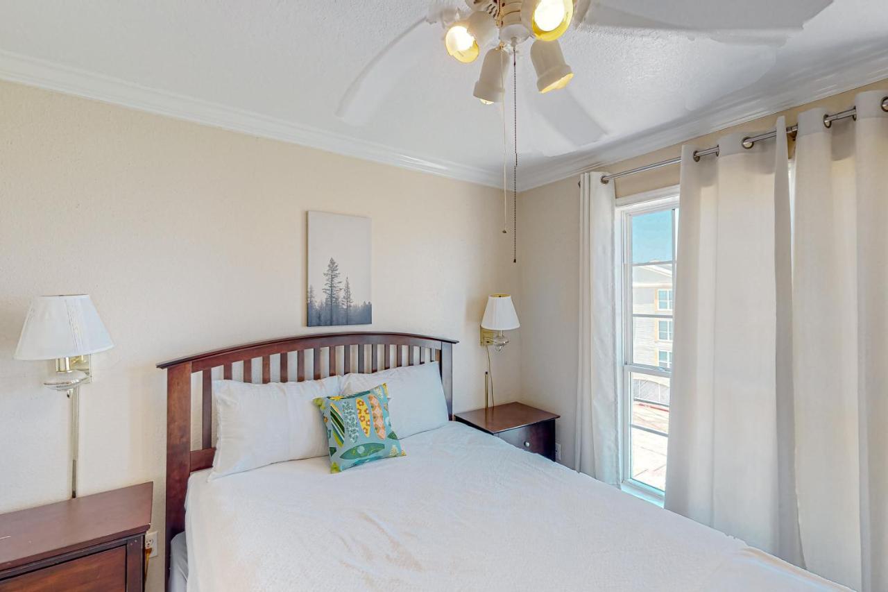 Beachfront Haven Галвестън Екстериор снимка